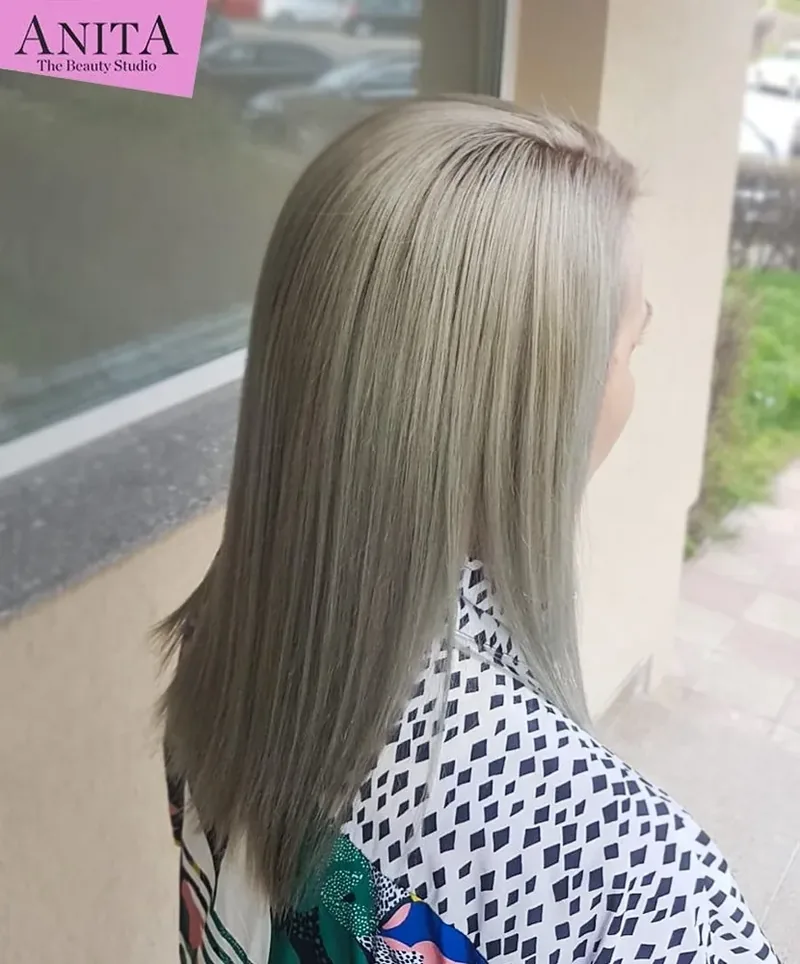 Blond bej irisé
